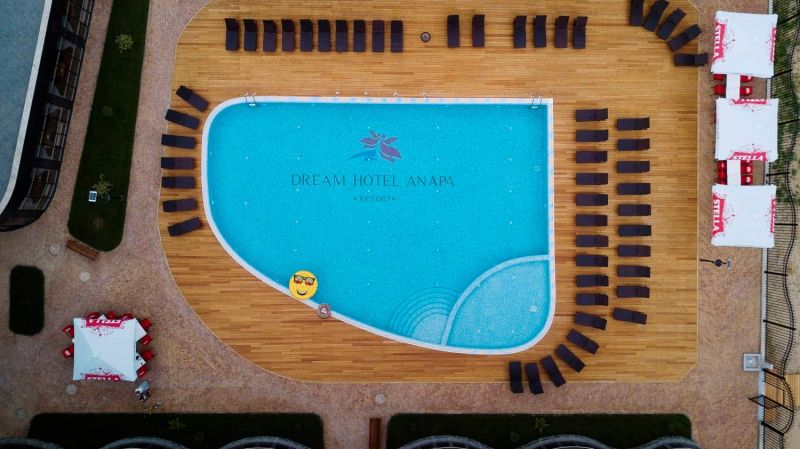 Отель "Dream Hotel" / "Дрим Хотел"